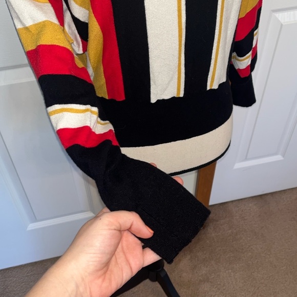 Forever 21 Striped Sweater - Picture 3 of 8